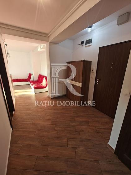 Apartament cu 3 camere | Ultracentral | Oradea - 2