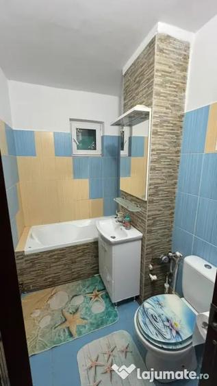 Apartament cu 2 camere decomandat în Exterior Vest