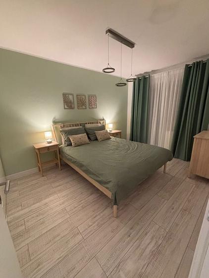 Apartament cu 2 camere decomandat, mobilat în Băneasa