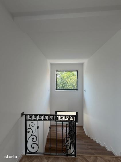 Casă cu 3 camere cu Teren 430 Mp în Central
