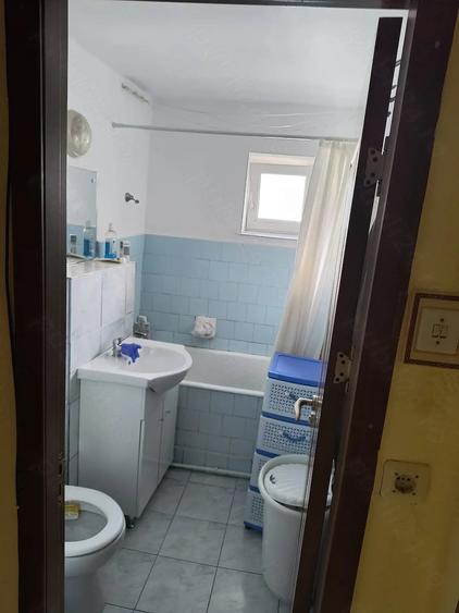 Apartament cu 2 camere semidecomandat în George Enescu