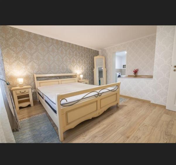 Apartament cu 2 camere decomandat, mobilat în Ultracentral