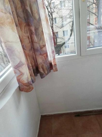 Apartament cu 2 camere semidecomandat în Dacia