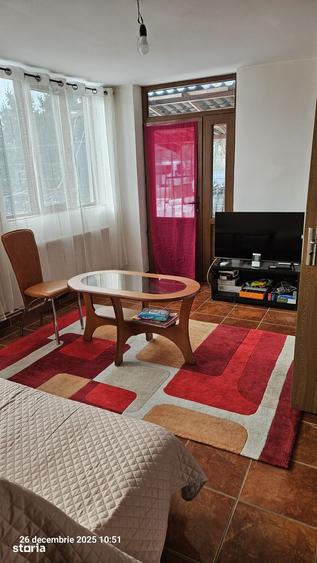Casă cu 4 camere cu Teren 1800 Mp în Singureni