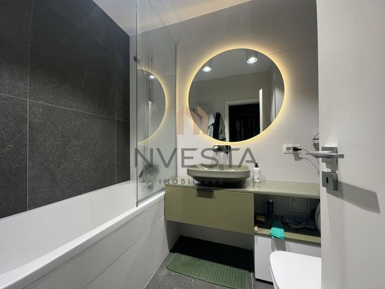 Apartament cu 4 camere semidecomandat, mobilat în Gheorgheni
