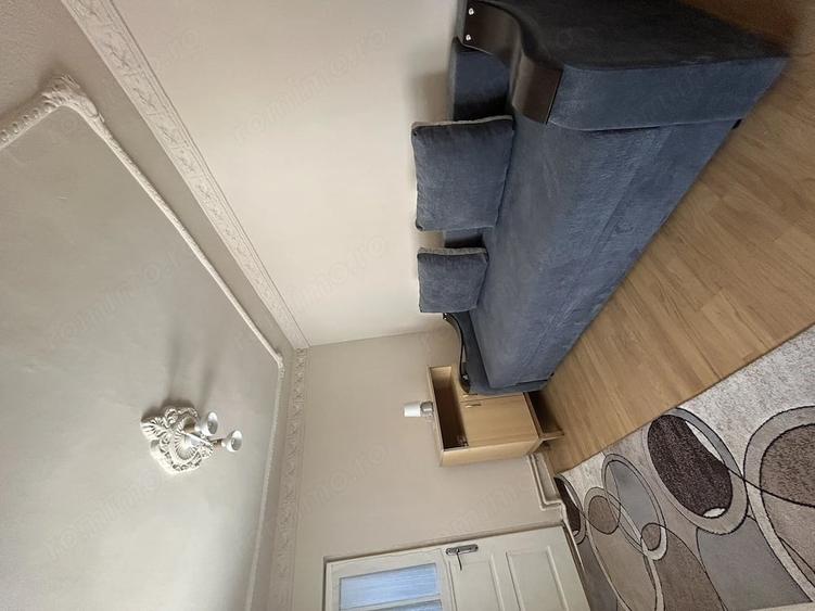 Casă cu 3 camere cu Teren 70 Mp în Palas