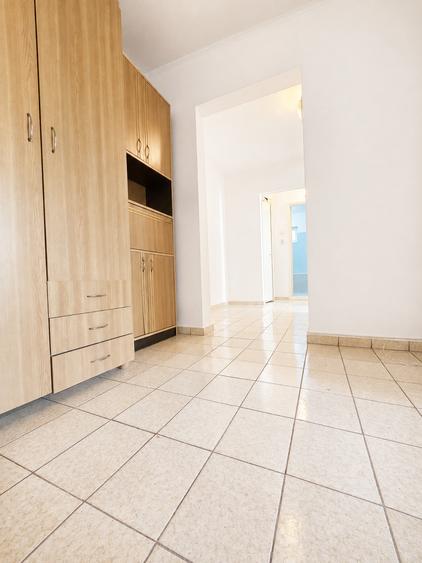 Apartament cu 3 camere decomandat în Vidin-Progresul