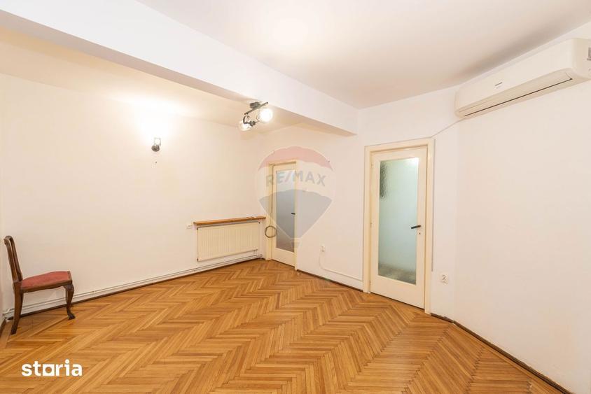 Apartament cu 3 camere în Iancului