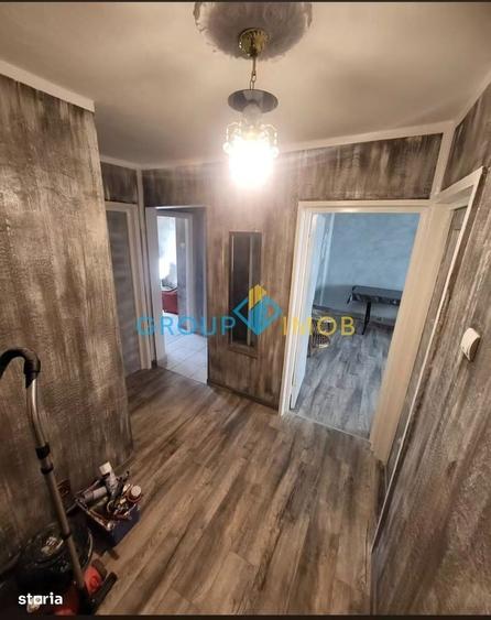 Apartament cu 3 camere decomandat în Orizont
