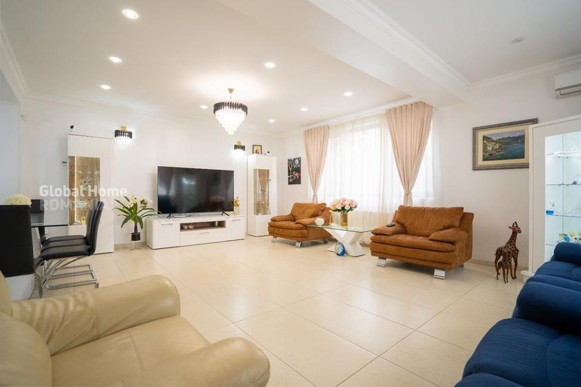 Casă individuală cu 8 camere cu Canalizare în Central