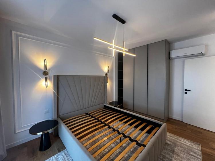 Apartament cu 3 camere semidecomandat, mobilat în Panduri