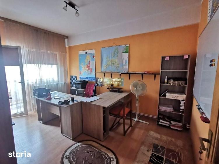 Apartament cu 3 camere decomandat în Ultracentral