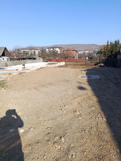 Spațiu comercial, de 1,250 mp, în Florești
