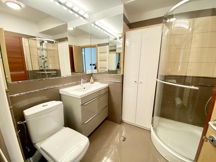 Apartament cu 3 camere în Șoseaua Nordului