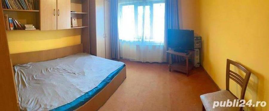Apartament cu 4 camere decomandat în Mangalia