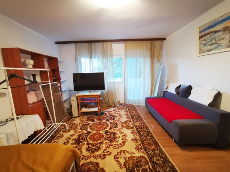 Garsonieră decomandată în Lujerului