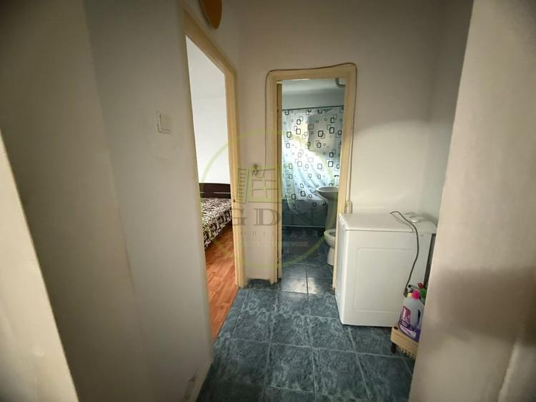 Apartament cu 2 camere semidecomandat, mobilat în Lăpuș