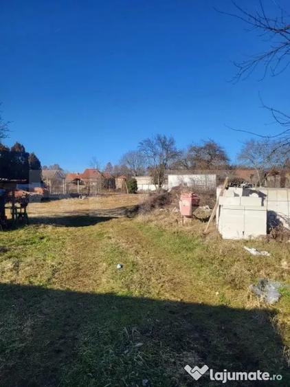 Teren de 350 mp, în Central
