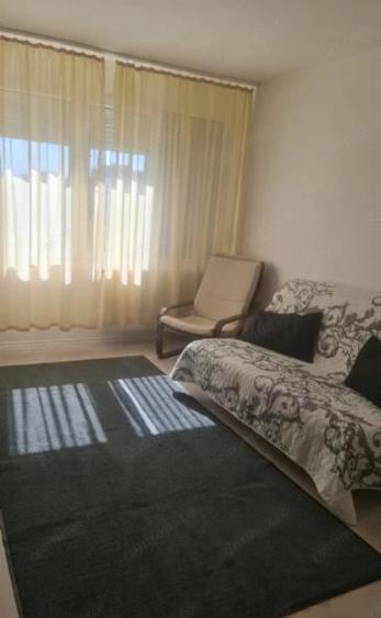 Apartament cu 2 camere semidecomandat în 1 Decembrie 1918