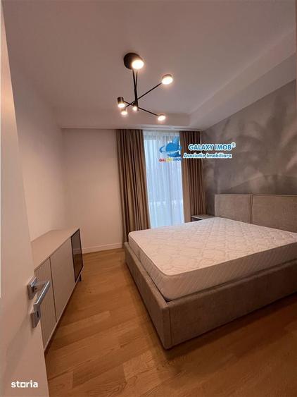Apartament cu 4 camere, mobilat în Central