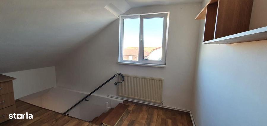 Apartament cu 2 camere, mobilat în Calea Poplăcii