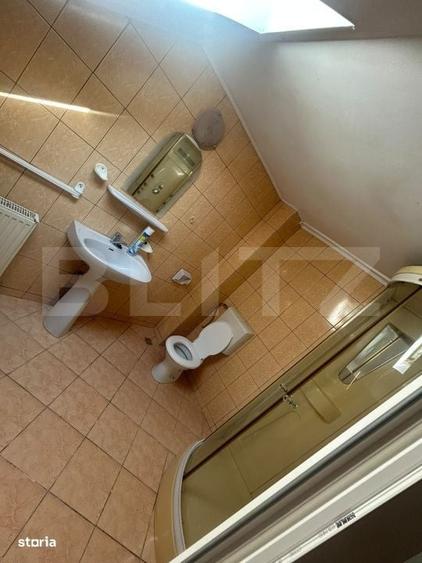 Casă cu 4 camere în Toculești