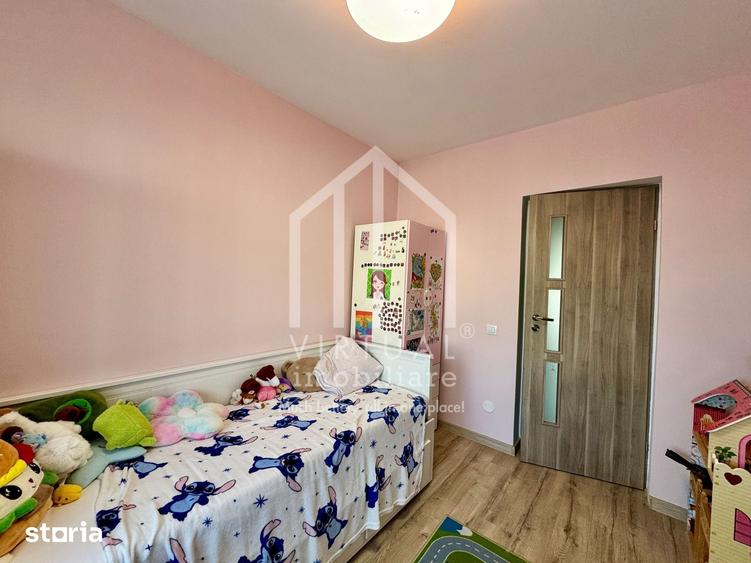 Casă cu 5 camere cu Teren 244 Mp în Central