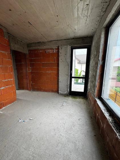 Casă cu Teren 225 Mp în Berceni