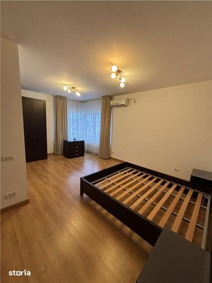 Apartament cu 3 camere, mobilat în Unirii