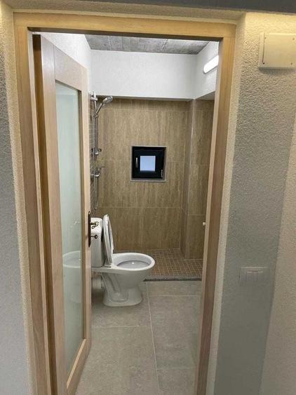 Spațiu comercial, de 212 mp, în Central