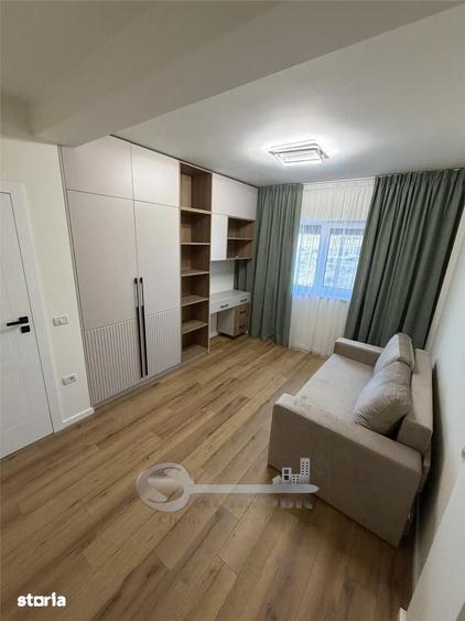 Casă cu 4 camere cu Teren 300 Mp în Rediu