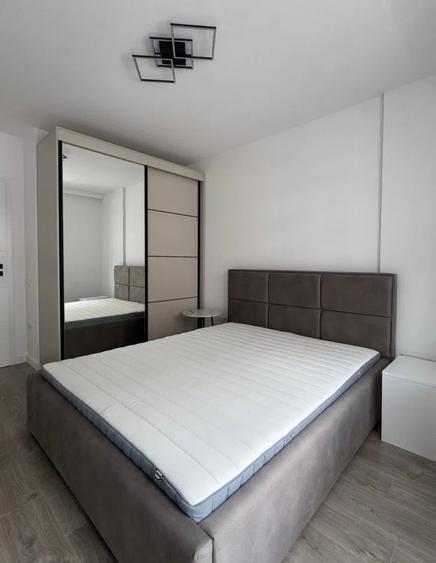 Apartament cu 2 camere semidecomandat în Exterior Vest