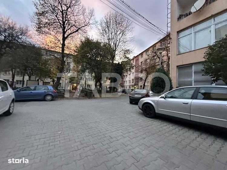 Apartament cu 2 camere semidecomandat în Bariera Vâlcii