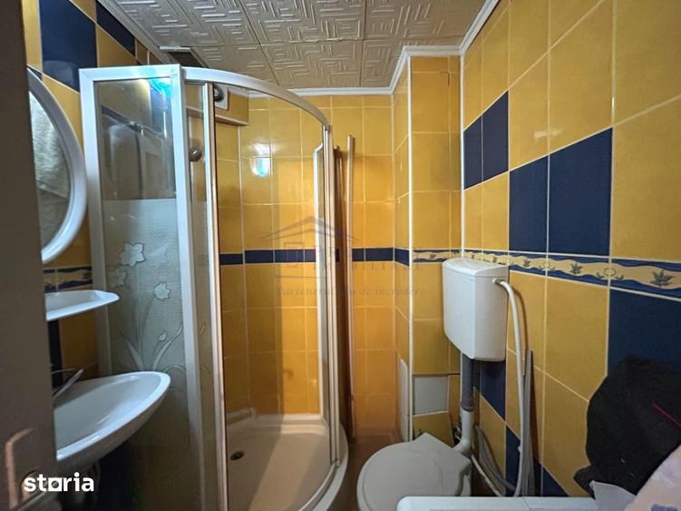 Apartament cu 4 camere decomandat în George Enescu