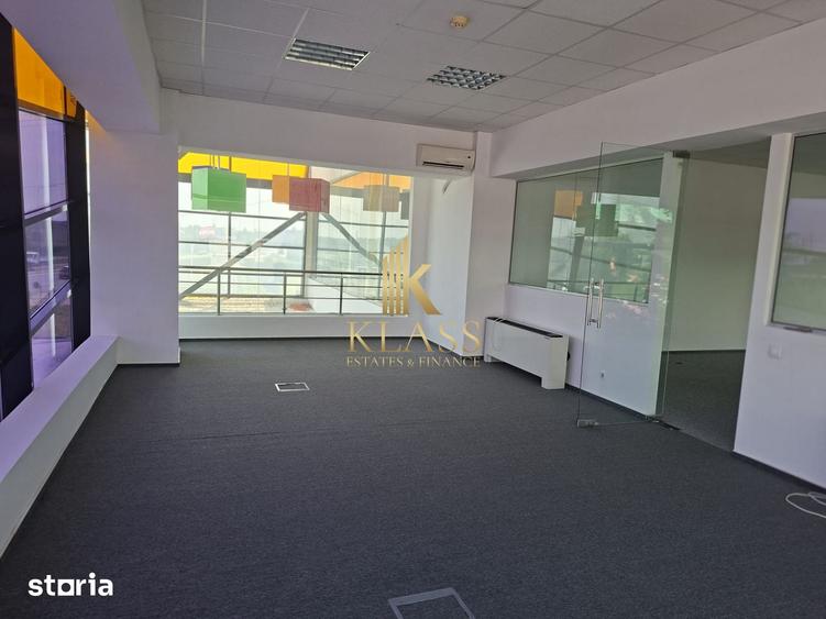 Spațiu comercial, de 260 mp, în Central