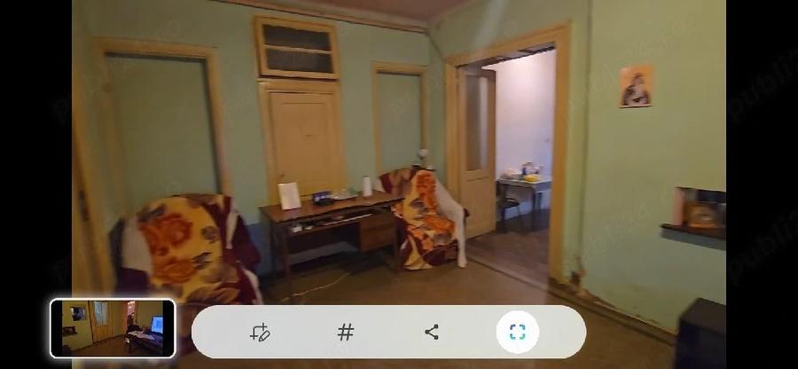 Apartament cu 4 camere decomandat în Magheru