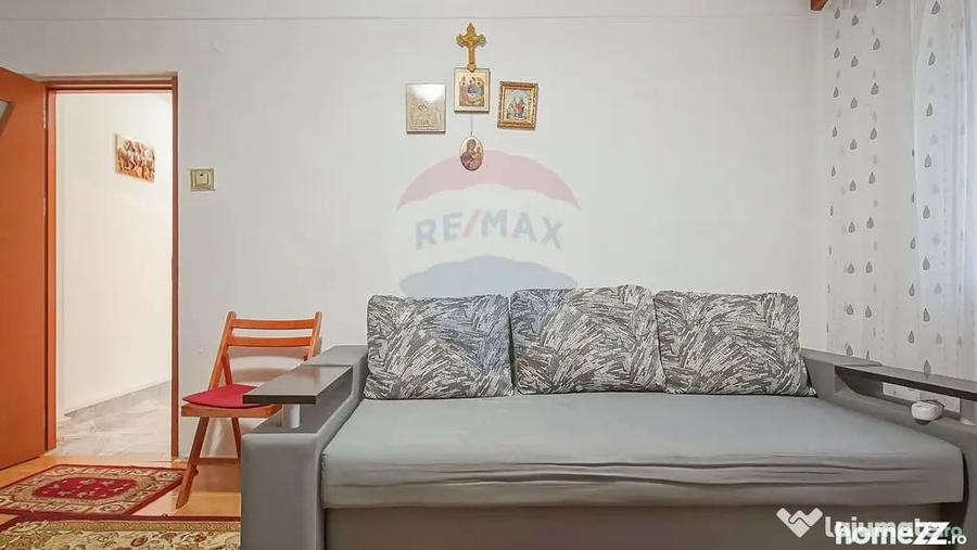 Apartament cu 2 camere semidecomandat în Est