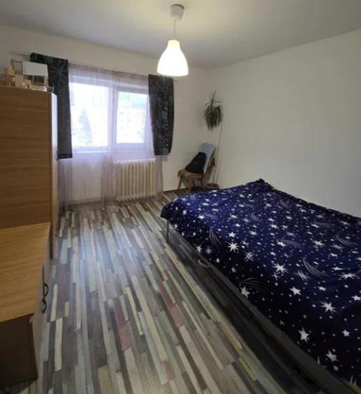 Apartament cu 3 camere decomandat, mobilat în Astra — fotografia 3