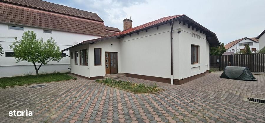 Casă cu 4 camere decomandat cu Teren 502 Mp în Șelimbăr