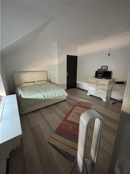 Duplex cu 4 camere cu Teren 361 Mp în Valu lui Traian