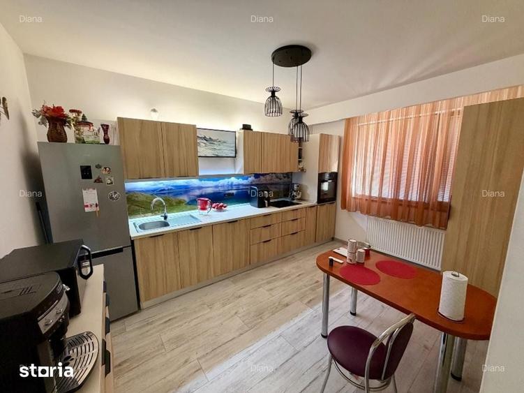 Casă cu 4 camere semidecomandat cu Teren 456 Mp în Tunari