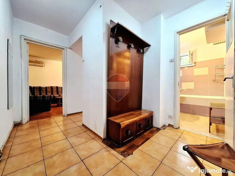 Apartament cu 2 camere decomandat în Berceni