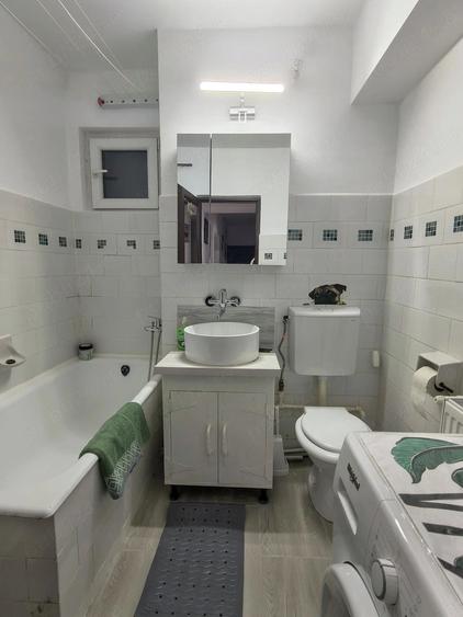 Apartament cu 2 camere decomandat în Ultracentral