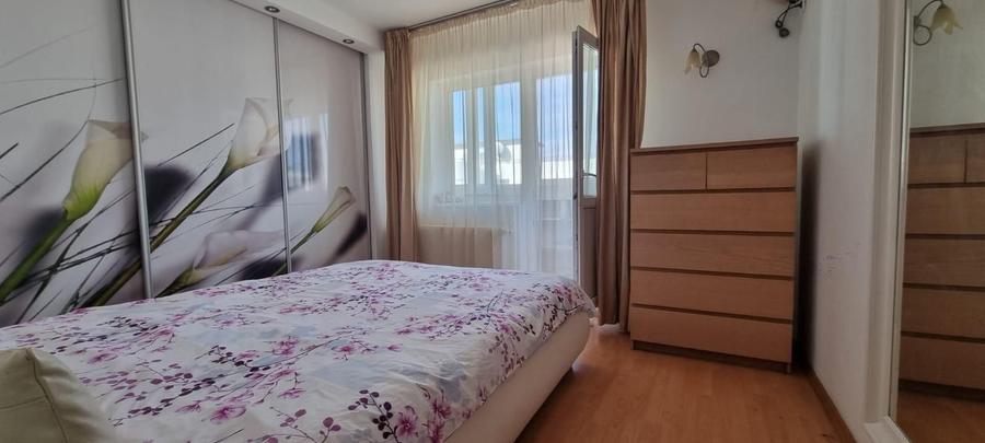 Apartament cu 4 camere decomandat, mobilat în Timpuri Noi