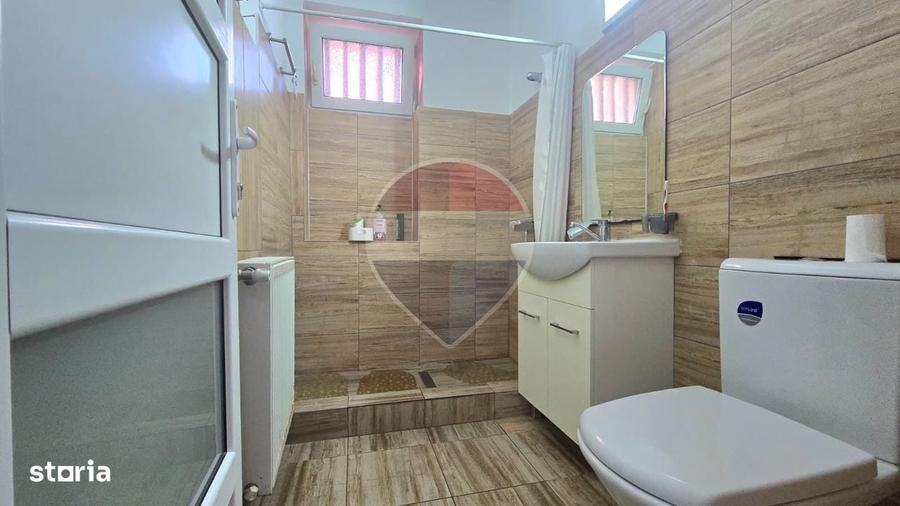 Apartament cu 2 camere semidecomandat în Vitrometan