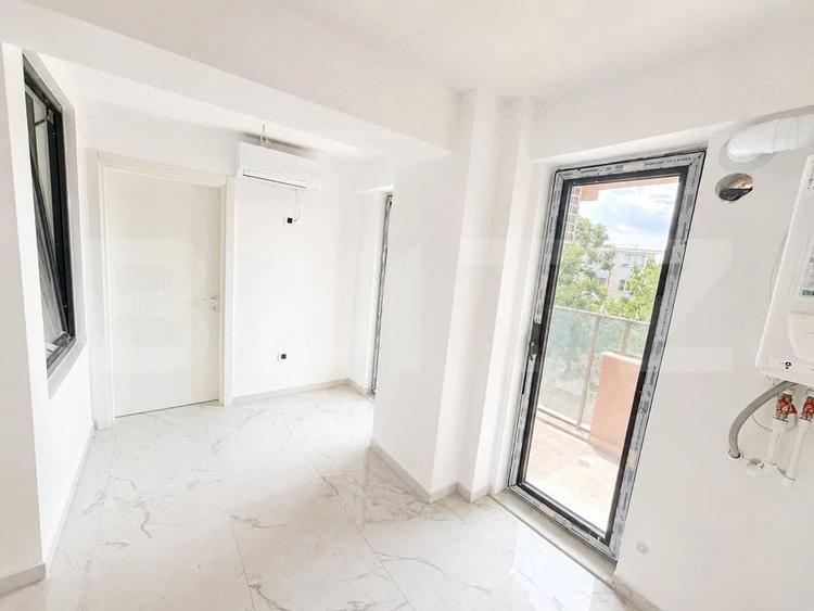 Apartament cu 2 camere semidecomandat în Calea Severinului