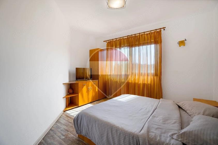 Casă cu Teren 696 Mp în Vulcan