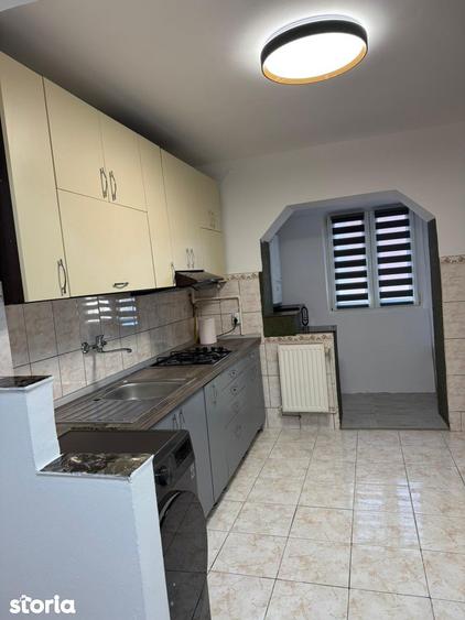 Apartament cu 2 camere decomandat în Carpați 2