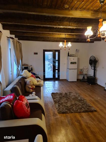 Casă cu 2 camere cu Teren 1700 Mp în Călugăreni