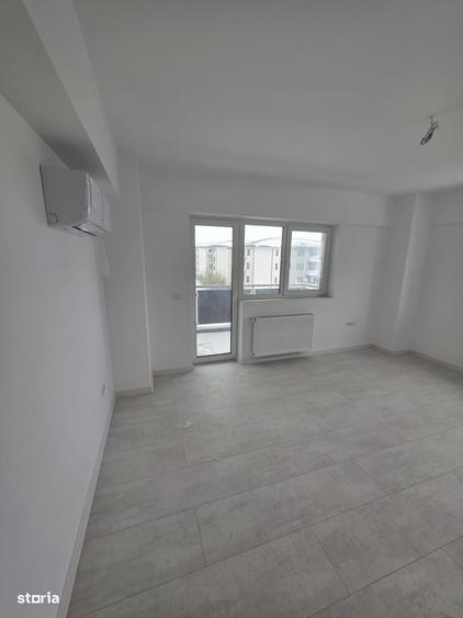 Apartament cu 2 camere decomandat în Socola